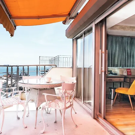 Castle Franco ホテル