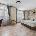 Castle Franco 3*