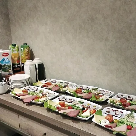 酒店 Castle Franco 2*