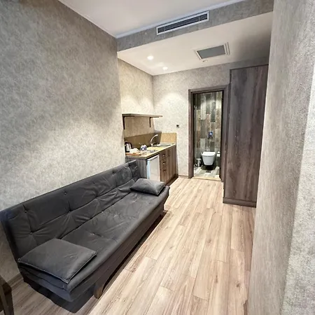 Castle Franco 酒店